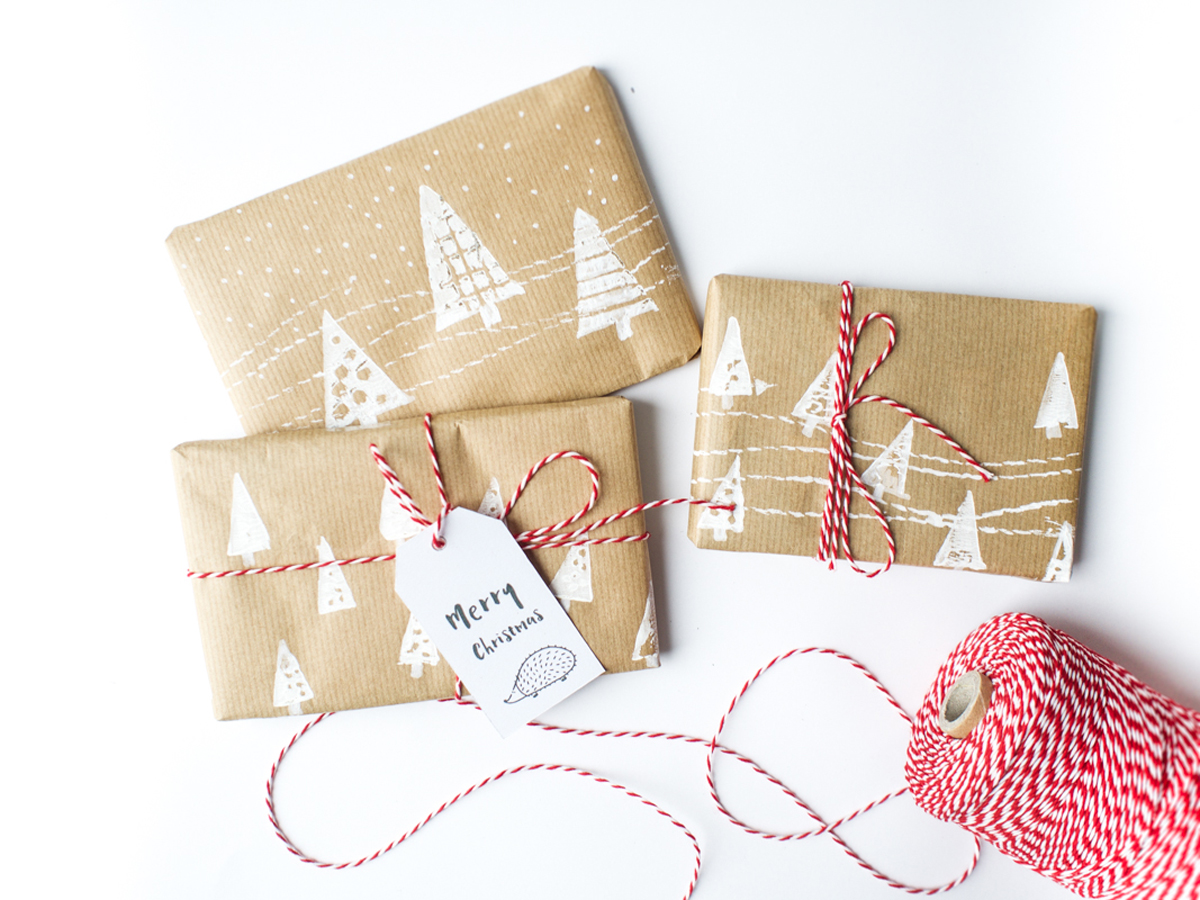 Make Your Own Christmas Wrapping Paper! - Beauty Through Imperfection